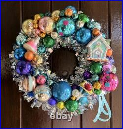 12 Kitschy Retro Inspired Vintage Holiday Ornament Wreath