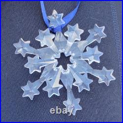 2004 Swarovski Crystal Annual Snowflake Ornament Rockefeller 631562 Austria Crys 2004 Swarovski Crystal Annual Snowflake Ornament Rockefeller 631562 Austria Crys