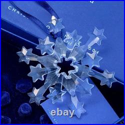 2004 Swarovski Crystal Annual Snowflake Ornament Rockefeller 631562 Austria Crys 2004 Swarovski Crystal Annual Snowflake Ornament Rockefeller 631562 Austria Crys