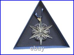 2005 Swarovski Christmas Ornament Snowflake Item 680502 Mint Condition
