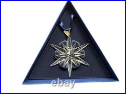2005 Swarovski Christmas Ornament Snowflake Item 680502 Mint Condition