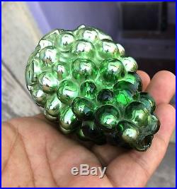 Antique 4.25 Mint Green Glass Cluster Of Grapes Christmas Ornament, Germany