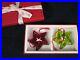 BACCARAT-CRYSTAL-Green-Red-Star-Christmas-Ornament-Set-NEW-in-BOX-01-ovky