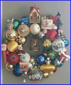 Christmas Ornament Wreath, Handmade Glass and Plastic Retro collectibles 70s 80s
