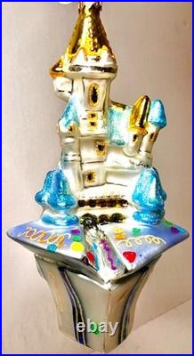 DISNEY RADKO 30th Anniversary Magic Kingdom Park / Castle 01-DIS-25 NEW RARE