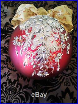 Hand Painted Christmas Glass Ornament. 6. Swarovski Elements. Silver and Red