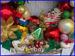 Handmade Vintage Christmas Ornament Wreath Custom Holiday Glass Blow Mold 17