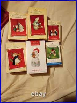 Huge Collection Of Collectable Christmas Ornaments. Vera Bradley, Hallmark, Read Huge Collection Of Collectable Christmas Ornaments. Vera Bradley, Hallmark, Read