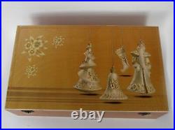 KOMOZJA MOSTOWSKI FAMILY POLISH Glass GOLD CHRISTMAS ORNAMENTS 3 pieces NEW