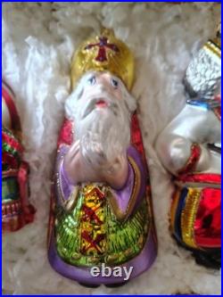 Kurt Adler Polonaise Russian Collection Ornament Set Featuring A Wooden Crate 3