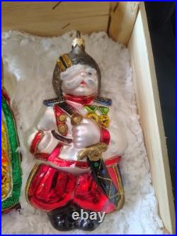 Kurt Adler Polonaise Russian Collection Ornament Set Featuring A Wooden Crate 3