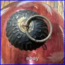 Old Antique Rare Engraved Flower Color Glass Kugel / Christmas Ornament Decor