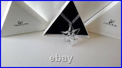 Swarovski 2000 Annual Christmas Snowflake / Star Ornament