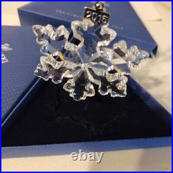 Swarovski Crystal 2016 Annual Edition Large Crystal Snowflake #5180210