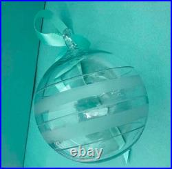 Tiffany &Co RIBBON STRIPE ROUND CRYSTAL GLASS ORNAMENT Christmas SLOVENIA 2019 Tiffany &Co RIBBON STRIPE ROUND CRYSTAL GLASS ORNAMENT Christmas SLOVENIA 2019
