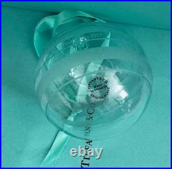 Tiffany &Co RIBBON STRIPE ROUND CRYSTAL GLASS ORNAMENT Christmas SLOVENIA 2019 Tiffany &Co RIBBON STRIPE ROUND CRYSTAL GLASS ORNAMENT Christmas SLOVENIA 2019