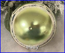 Vig Fantasia Green Mercury Glass Ornament Santa in Sleigh withreindeer Poland 4.5 Vig Fantasia Green Mercury Glass Ornament Santa in Sleigh withreindeer Poland 4.5