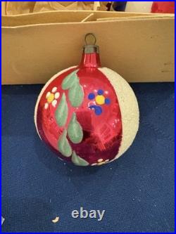 Vtg lot 12 Glass Christmas Ornaments Poland hand painted, Fantasia, With Box