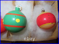 WW2 ERA PREMIER Glass Christmas OrnamentsUNSILVERED DBL IndentsBellsBalls 12