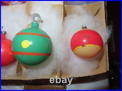 WW2 ERA PREMIER Glass Christmas OrnamentsUNSILVERED DBL IndentsBellsBalls 12